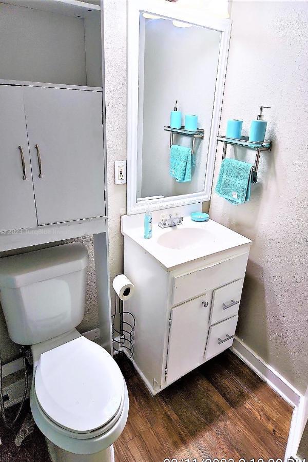 Casaazul-2605B-Pleasure Pier & Beach A Block Away- 3Bed 2Bath 7 Beds- 7 Minutes To Cruise Terminal Galveston Buitenkant foto