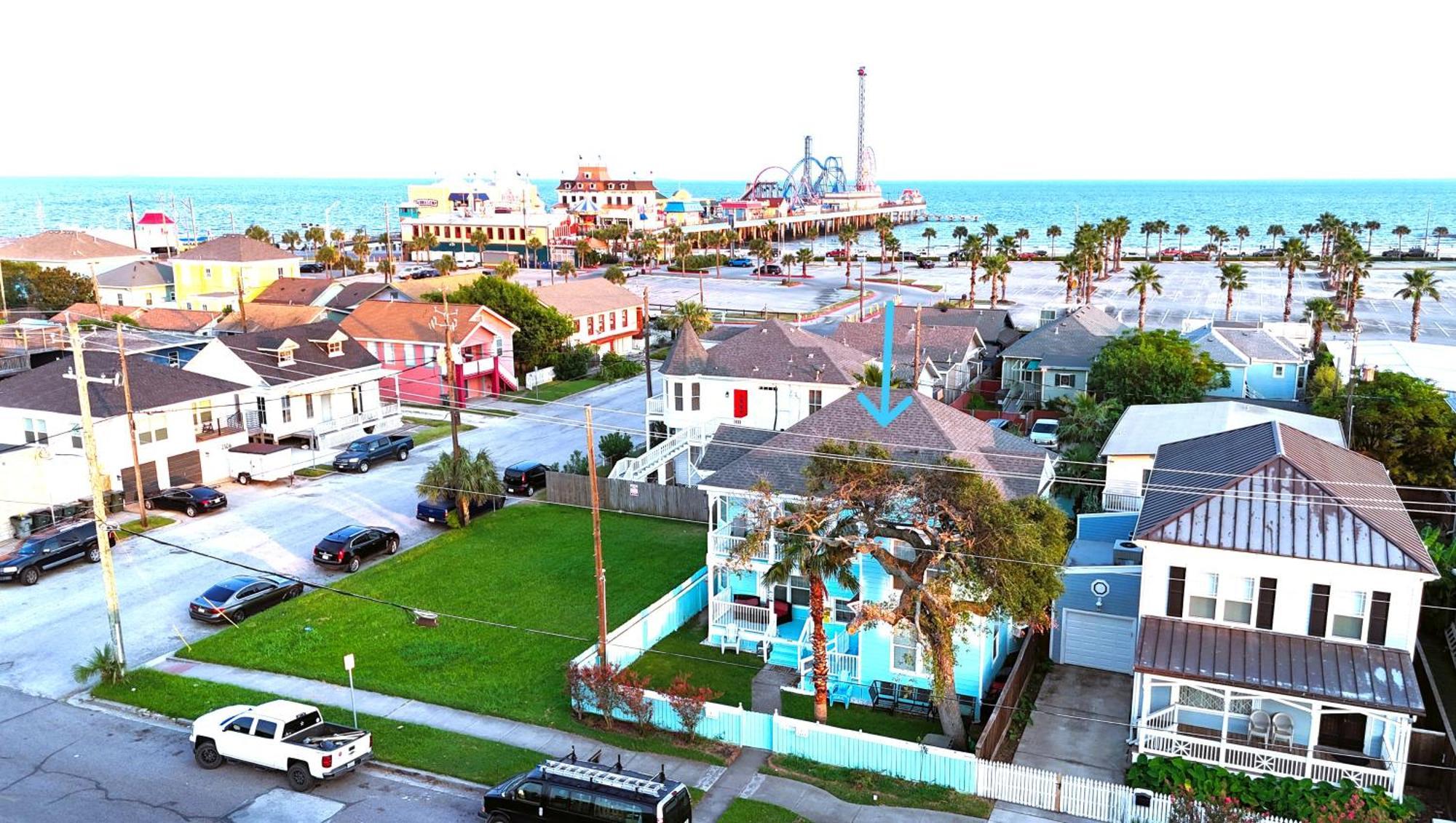 Casaazul-2605B-Pleasure Pier & Beach A Block Away- 3Bed 2Bath 7 Beds- 7 Minutes To Cruise Terminal Galveston Buitenkant foto